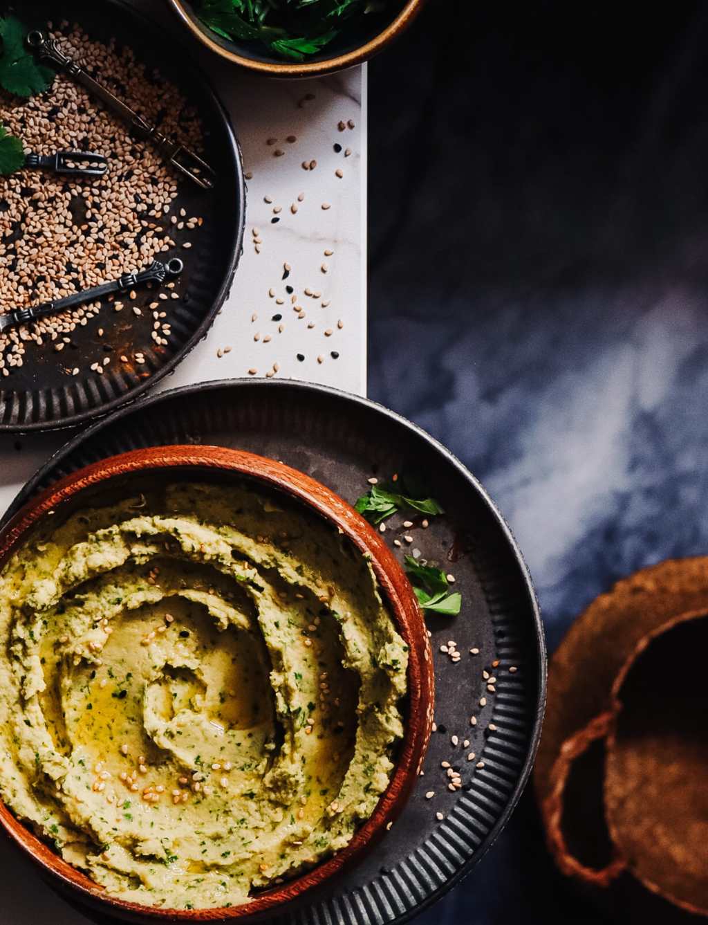 Humus de cilantro y perejil: cómo potenciar tu proteína vegetal